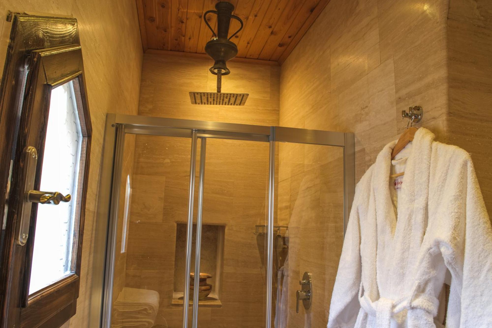 Ages In Cappadocia Hotel Ючхисар Екстериор снимка