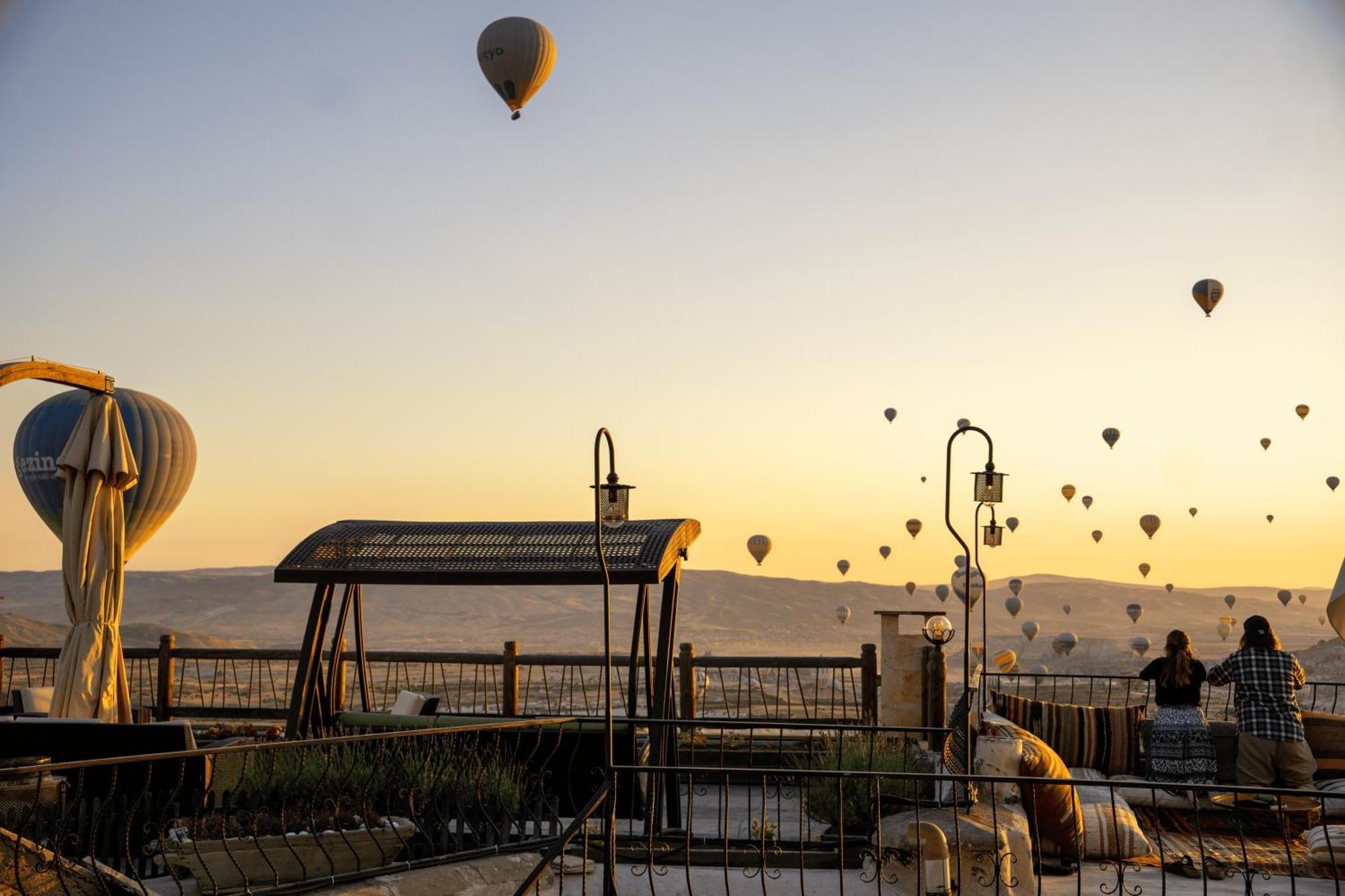 Ages In Cappadocia Hotel Ючхисар Екстериор снимка