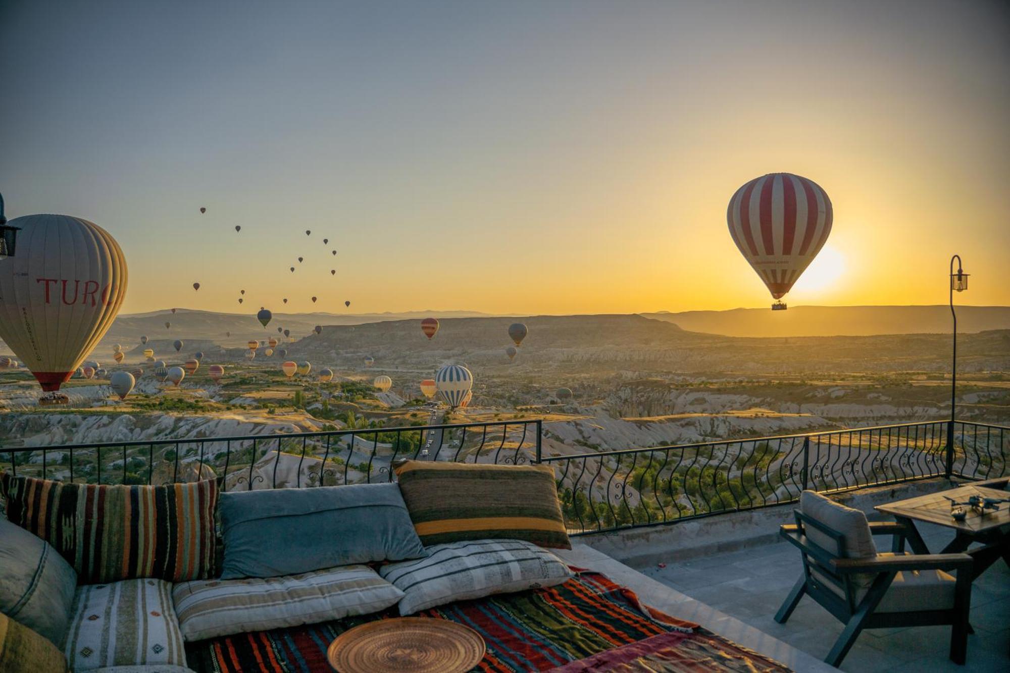 Ages In Cappadocia Hotel Ючхисар Екстериор снимка