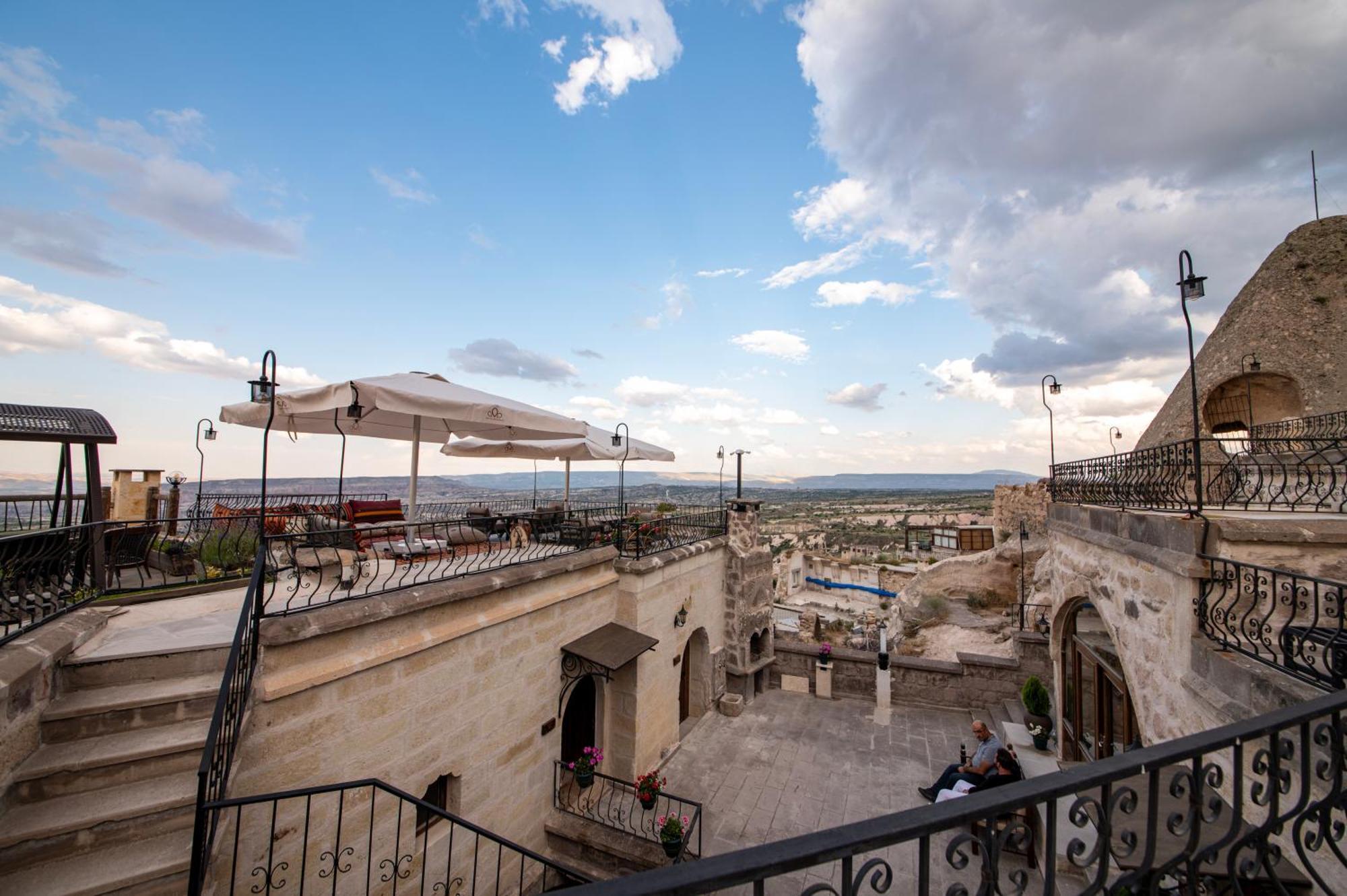 Ages In Cappadocia Hotel Ючхисар Екстериор снимка