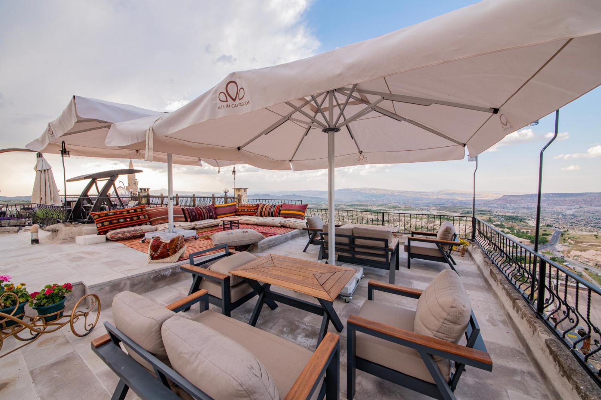 Ages In Cappadocia Hotel Ючхисар Екстериор снимка