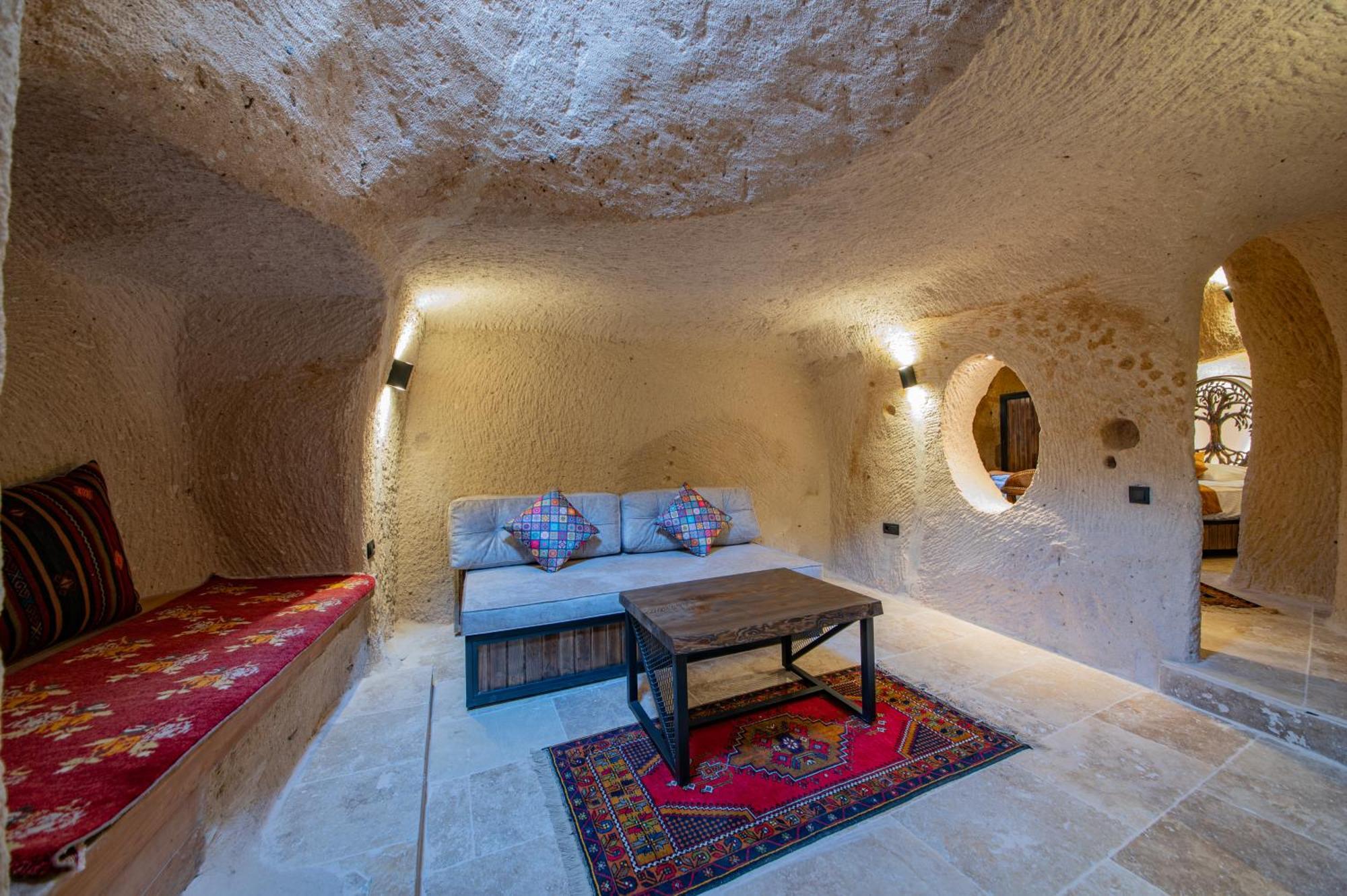 Ages In Cappadocia Hotel Ючхисар Екстериор снимка