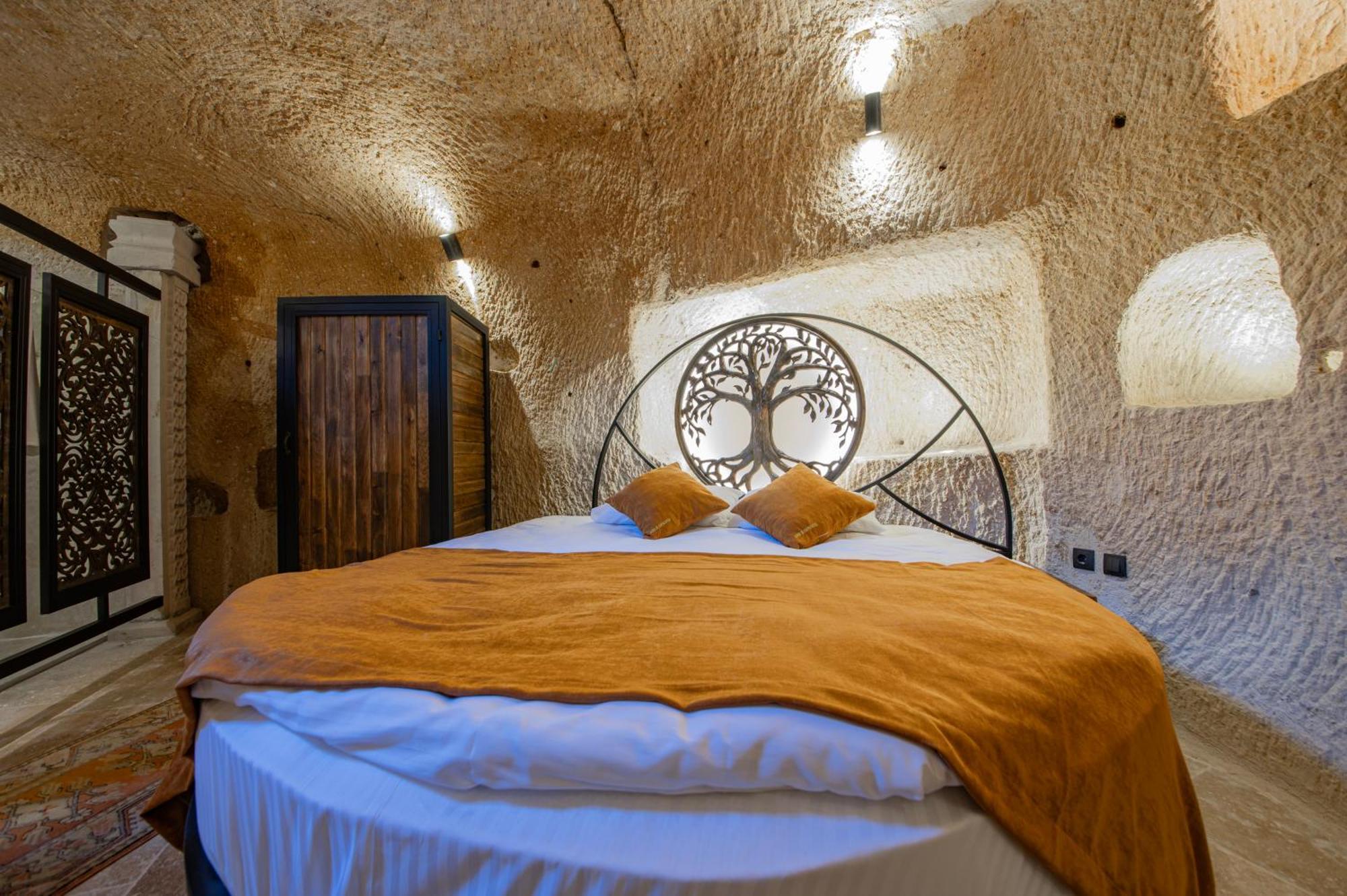 Ages In Cappadocia Hotel Ючхисар Екстериор снимка