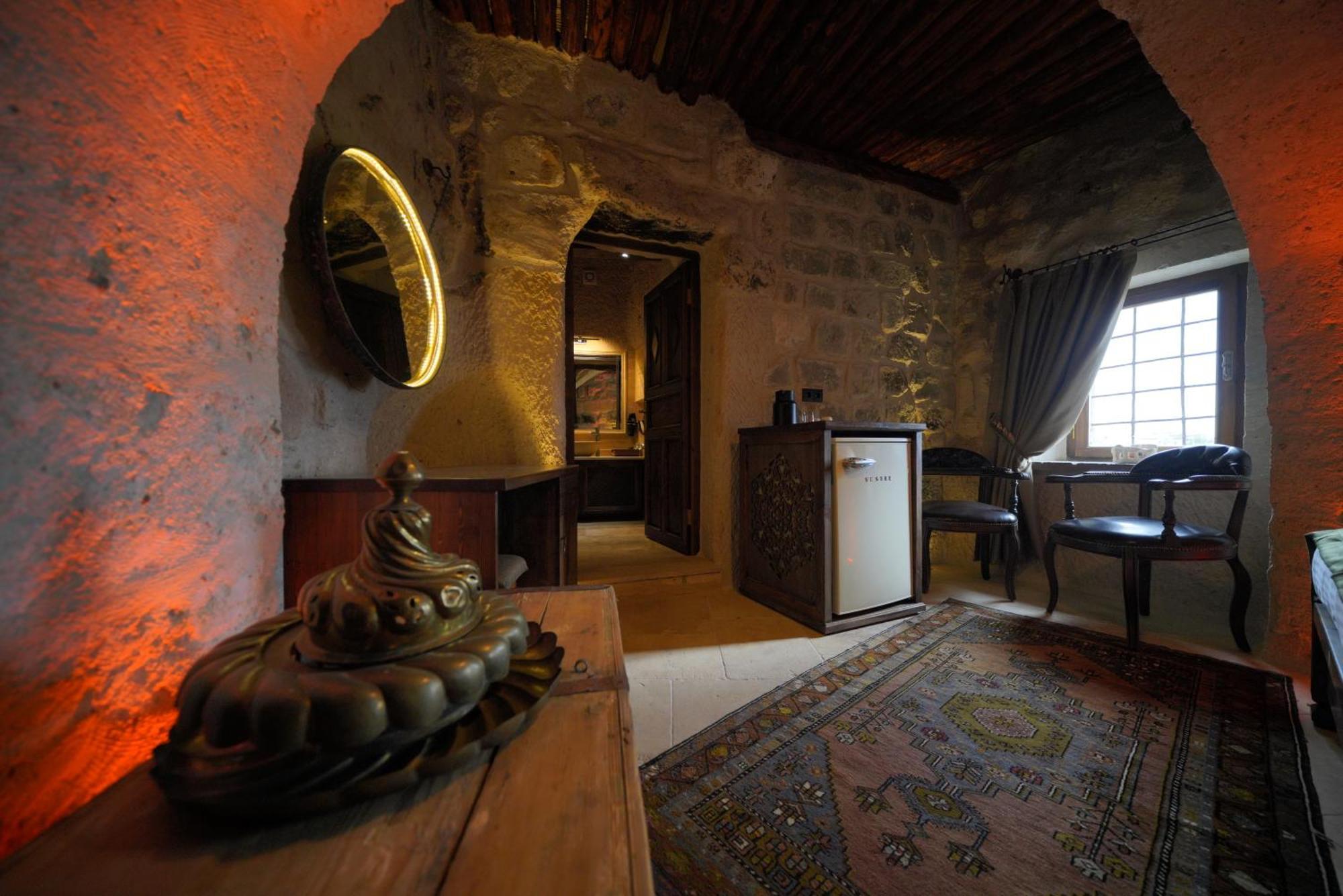 Ages In Cappadocia Hotel Ючхисар Екстериор снимка