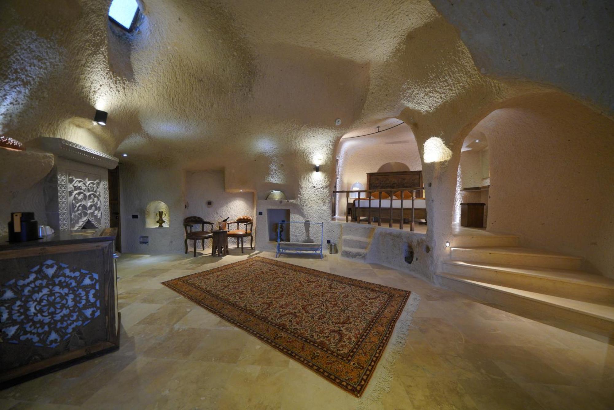 Ages In Cappadocia Hotel Ючхисар Екстериор снимка