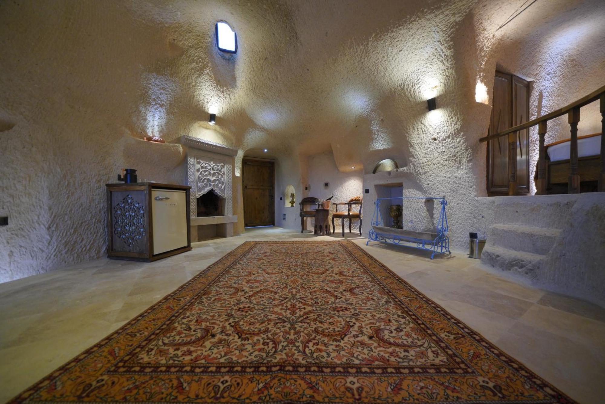 Ages In Cappadocia Hotel Ючхисар Екстериор снимка